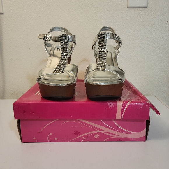 Sliver wedges - Picture 2 of 6